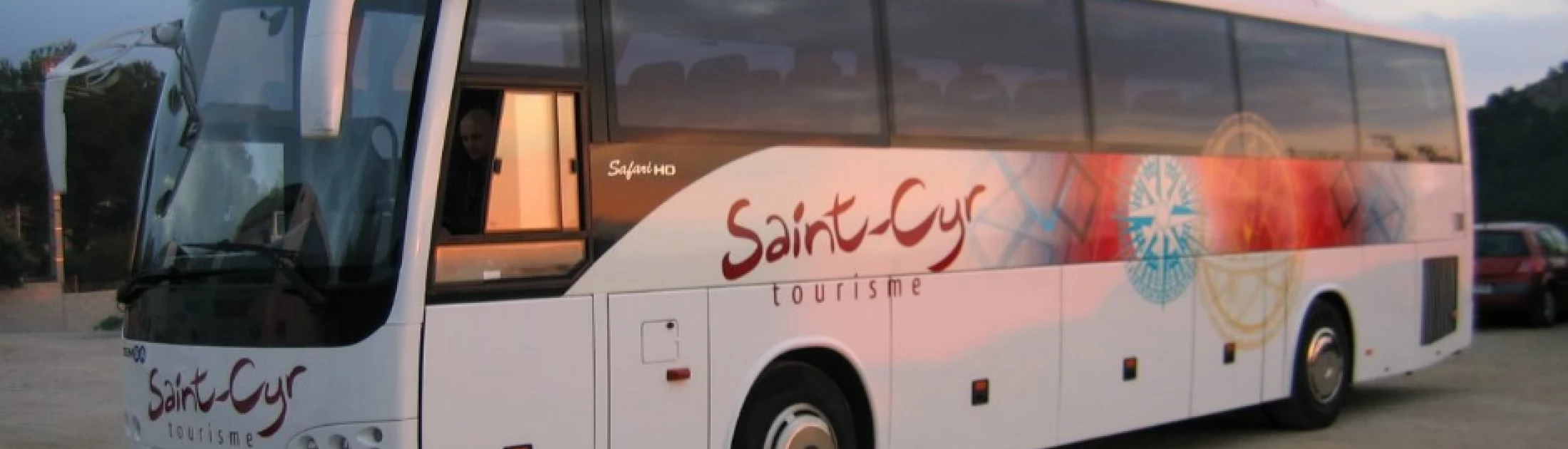 Arc-en-ciel Voyages / St Cyr Tourisme : Une entreprise familiale dédiée aux voyages